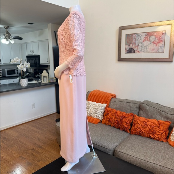 ❣️🆕Talbots Pink Lace Top 3/4 Length Sleeve Full Length Gown❣️ - Picture 5 of 12
